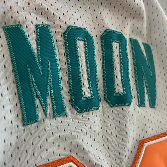 Jackie Moon #33 Flint Tropics Jersey Mitchell & Ness Size L Runs Small - Picture 11 of 13